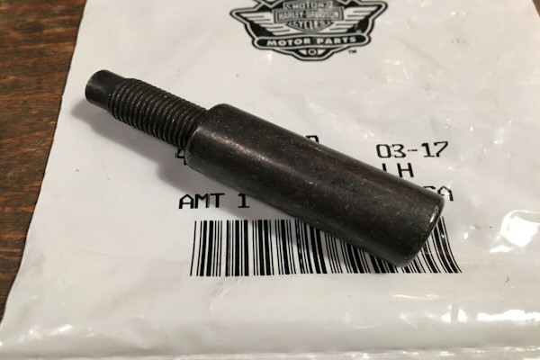 42143-087B (HD Caliper Bolt)