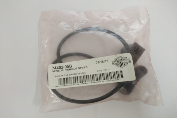 74402-95B (HD Vehicle Speed Sensor)