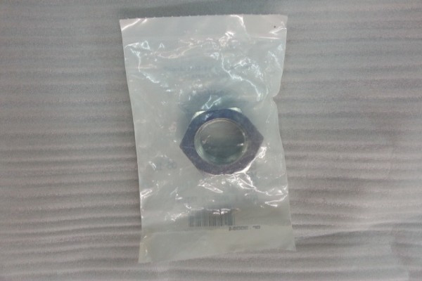8020 (HD Wheel Axle Nut)